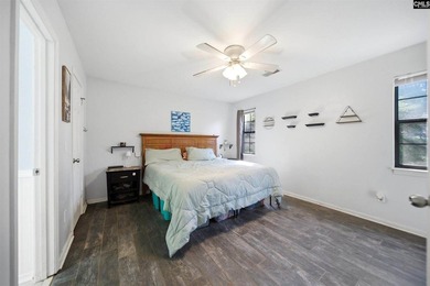 Tucked away in the sought-after Parkhurst section of Whiteford - photo 16