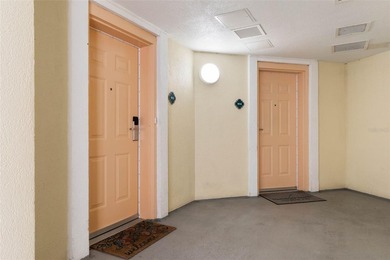 Looking for your slice of paradise? This 9th floor oceanfront - photo 7