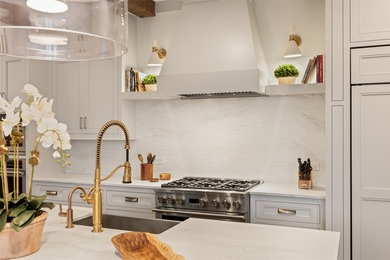 Nestled within the beautiful community of Lonesome Valley and - photo 18