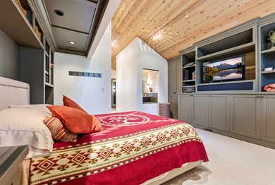 Ideally positioned in Silver Lake, with ski to, ski from access - photo 25