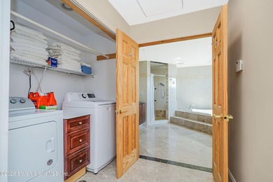 Welcome to 437 Lighthouse Ave! Exceptional custom-built luxury - photo 26