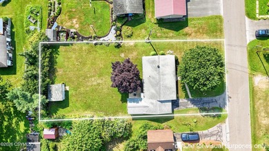Perfectly remodeled, perfectly maintained, perfect location - photo 32
