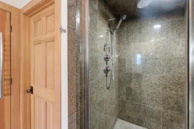 Ideally positioned in Silver Lake, with ski to, ski from access - photo 32