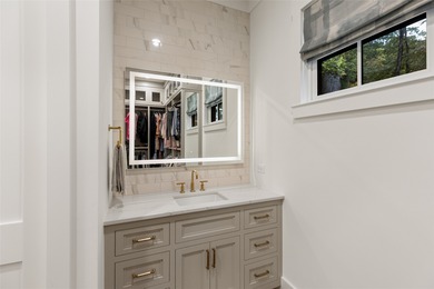 Nestled within the beautiful community of Lonesome Valley and - photo 33