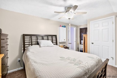 Charming, MOVE-IN-READY providing a functional layout perfect - photo 42