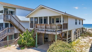Experience the ultimate Pawleys Island lifestyle with this - photo 3