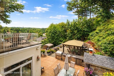 Welcome to 437 Lighthouse Ave! Exceptional custom-built luxury - photo 46