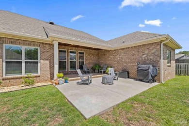 Located in the gated community of Huntington Creek, this - photo 47