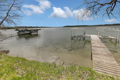 Set on 136 feet of shoreline on desirable Lake Ida, this 4 - photo 47