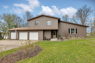 Set on 136 feet of shoreline on desirable Lake Ida, this 4 - photo 52