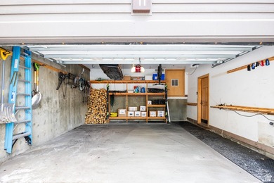 Ideally positioned in Silver Lake, with ski to, ski from access - photo 57