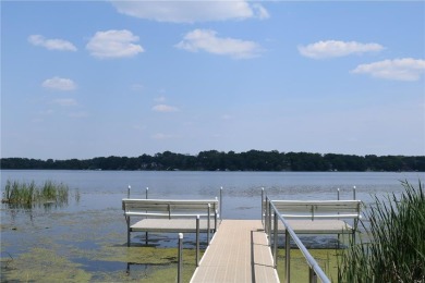 Lake Townhome/Townhouse For Sale in Maple Grove, Minnesota