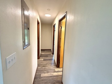 Featuring a separate entry studio room! Peacefully situated on a - photo 8