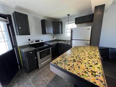 Twin Gables #1 and #2 offers 16 units, is fully leased out with - photo 11
