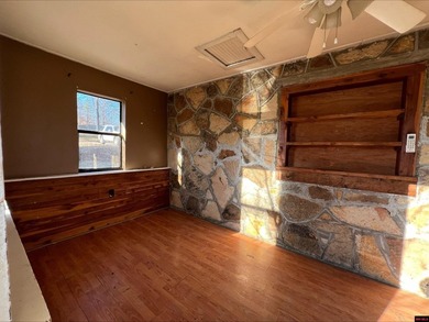 Twin Gables #1 and #2 offers 16 units, is fully leased out with - photo 15