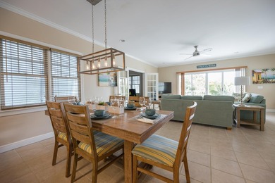 Beautifully maintained Golf Club home overlooking the 17th hole - photo 9