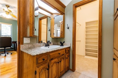 Seasonal views, ACC-approved lake access, and the privacy only - photo 20