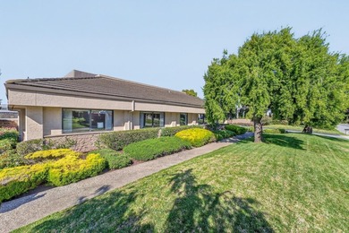 Rare opportunity to acquire two adjacent light industrial - photo 20