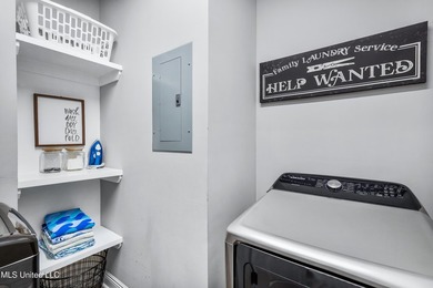 Coastal living awaits you in this beautifully crafted 4-bedroom - photo 22