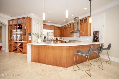 Luxury, Privacy, and Exceptional Outdoor Living Await Step into - photo 22