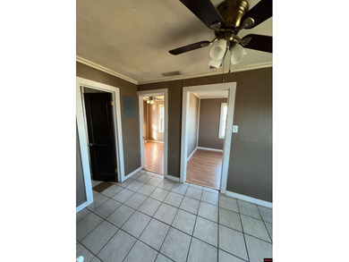 Twin Gables #1 and #2 offers 16 units, is fully leased out with - photo 25