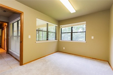 Seasonal views, ACC-approved lake access, and the privacy only - photo 26