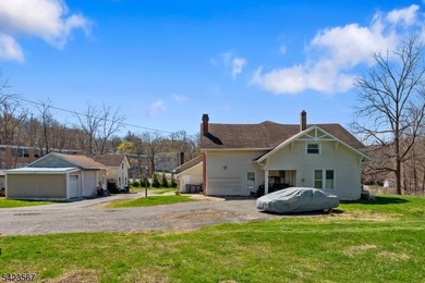 Nestled in highly desirable Mount Arlington, just seconds from - photo 1