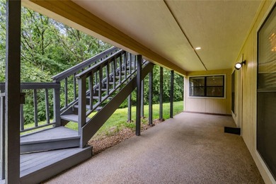 Seasonal views, ACC-approved lake access, and the privacy only - photo 32