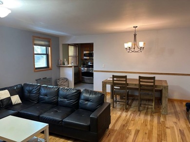 Bright and Airy unit in the highly sought-after Clearview - photo 3