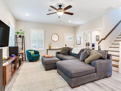 Under contract-accepting backup offers. Beautiful, modern - photo 6