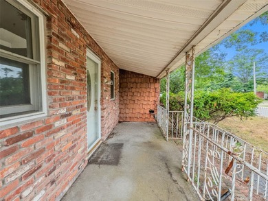 Bring your vision and transform this spacious colonial into the - photo 9