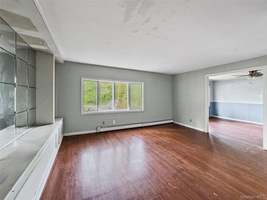 Bring your vision and transform this spacious colonial into the - photo 10