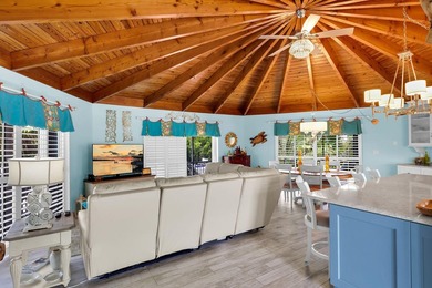 Welcome to 499 Avenida Primiceria in Marathon FL. This unique - photo 3