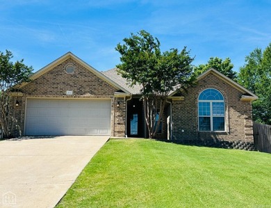 Welcome to 4717 Winged Foot Ln, located in the highly desirable - photo 1