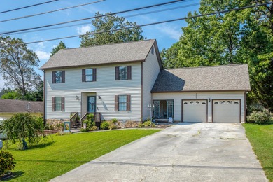 Chickamauga Lake Home Sale Pending in Soddy Daisy Tennessee