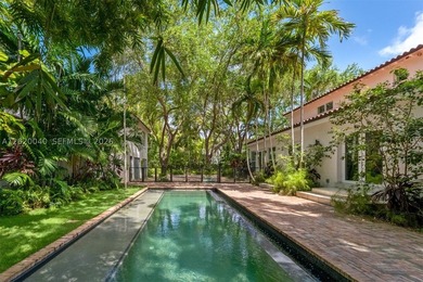 Newly renovated 1920s compound in Miami Beach's prestigious La - photo 1