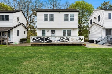 This unique compound is comprised of four detached homes on a .6 - photo 14