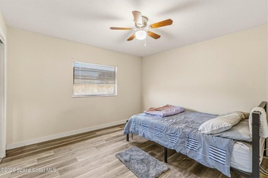 OPPORTUNITY KNOCKING, WILL YOU ANSWER? This 4-PLEX Mix-use - photo 16