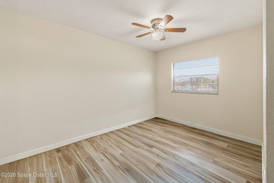 OPPORTUNITY KNOCKING, WILL YOU ANSWER? This 4-PLEX Mix-use - photo 20