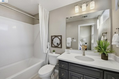 Welcome to this stunning 3BD/3BA townhome in Fremont's desirable - photo 24