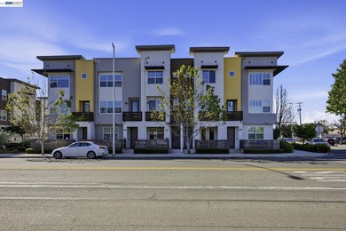 Welcome to this stunning 3BD/3BA townhome in Fremont's desirable - photo 27