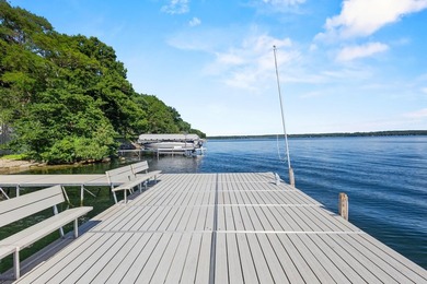 An extraordinary French inspired luxury estate gracing Green - photo 4