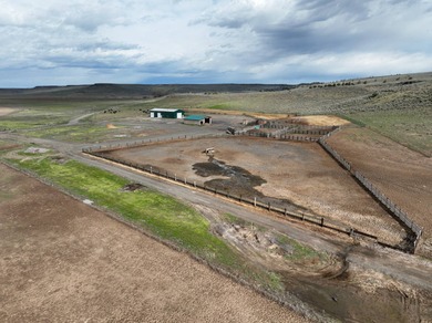 (private lake, pond, coastal) Home For Sale in Burns Oregon