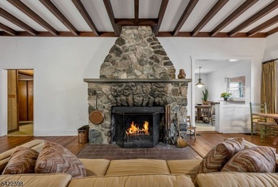 Escape to this idyllic lake front home offering breathtaking - photo 9