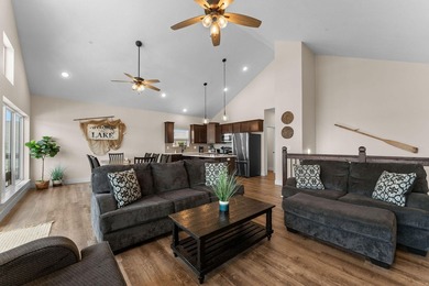 Introducing Wilderness Mountain--an exceptional, fully turnkey - photo 8
