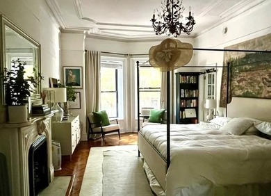 Welcome to 150 Sixth Avenue, a turn of the century four-story - photo 12