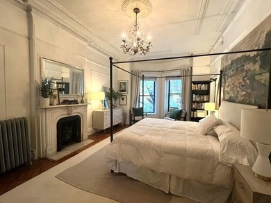 Welcome to 150 Sixth Avenue, a turn of the century four-story - photo 13