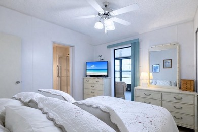 A peaceful lakefront escape framed by spectacular sunset skies - photo 16