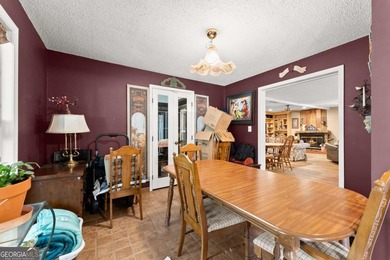 Private 6.6-Acre Estate with Pool, Guest Apartment & Workshop! - photo 17