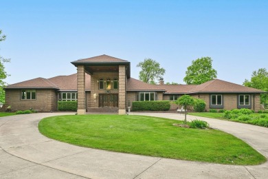 Lake Home For Sale in Muskego, Wisconsin